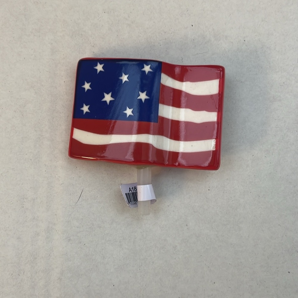 Nora Fleming Flag Mini